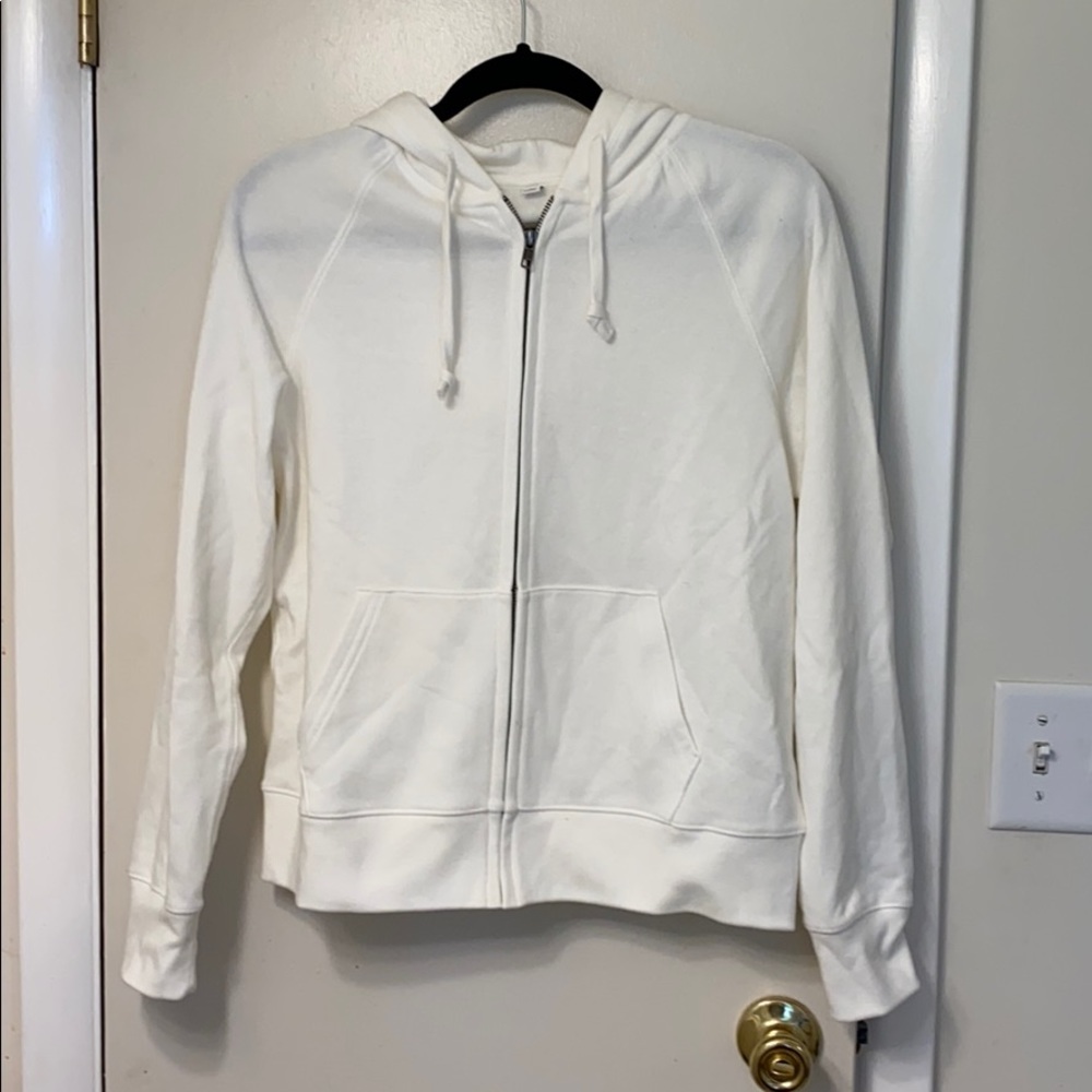 Uni Qlo Hoodie